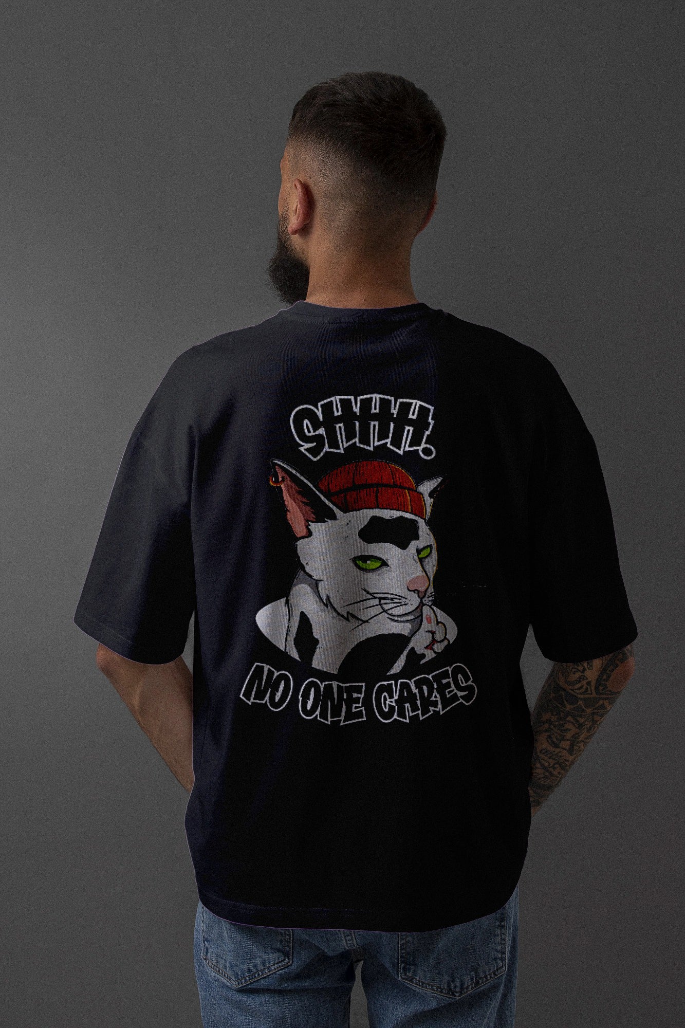 CAMISETA OVERSIZED SHHH.