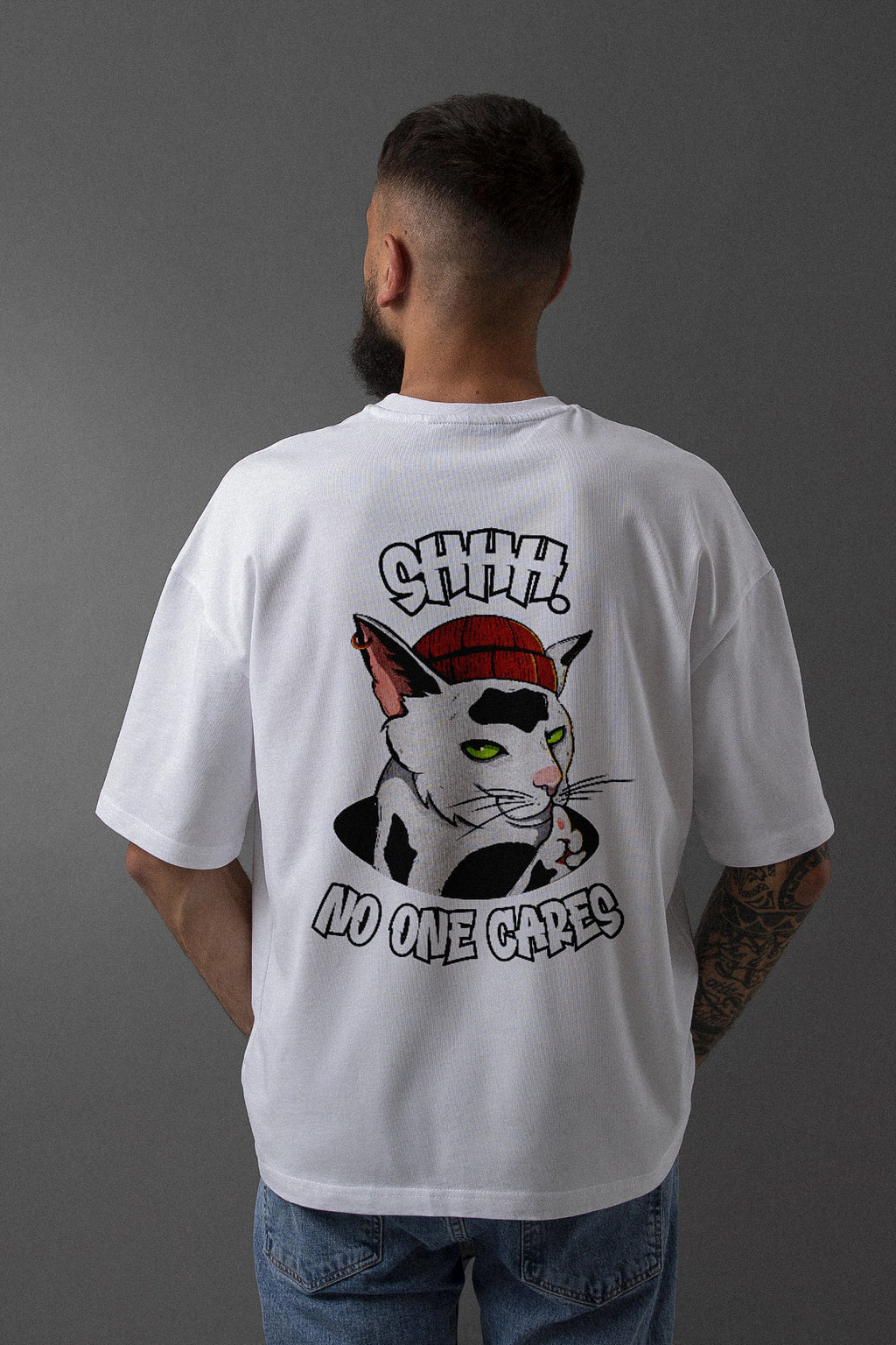 CAMISETA OVERSIZED SHHH.