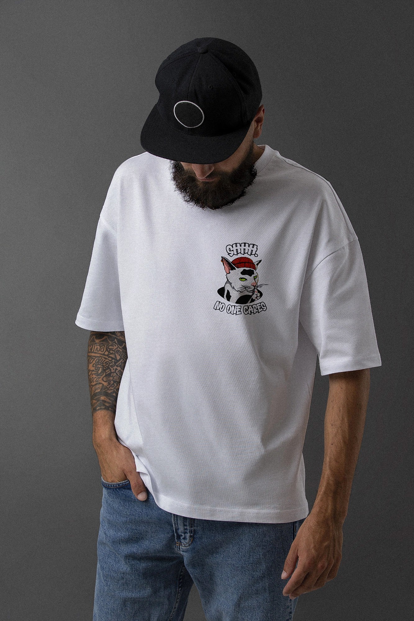 CAMISETA OVERSIZED SHHH.